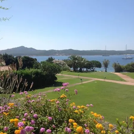 Con Grande Terrazza Vista Mare A Daire Porto Cervo