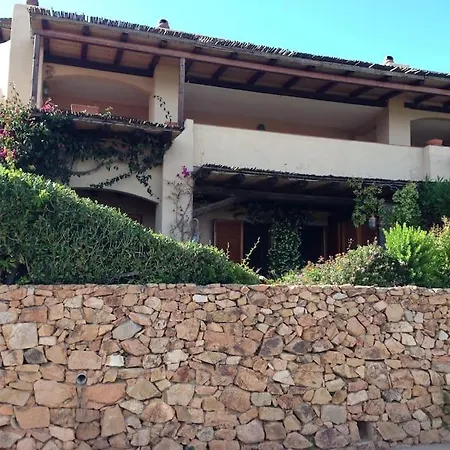 Daire Con Grande Terrazza Vista Mare A Porto Cervo